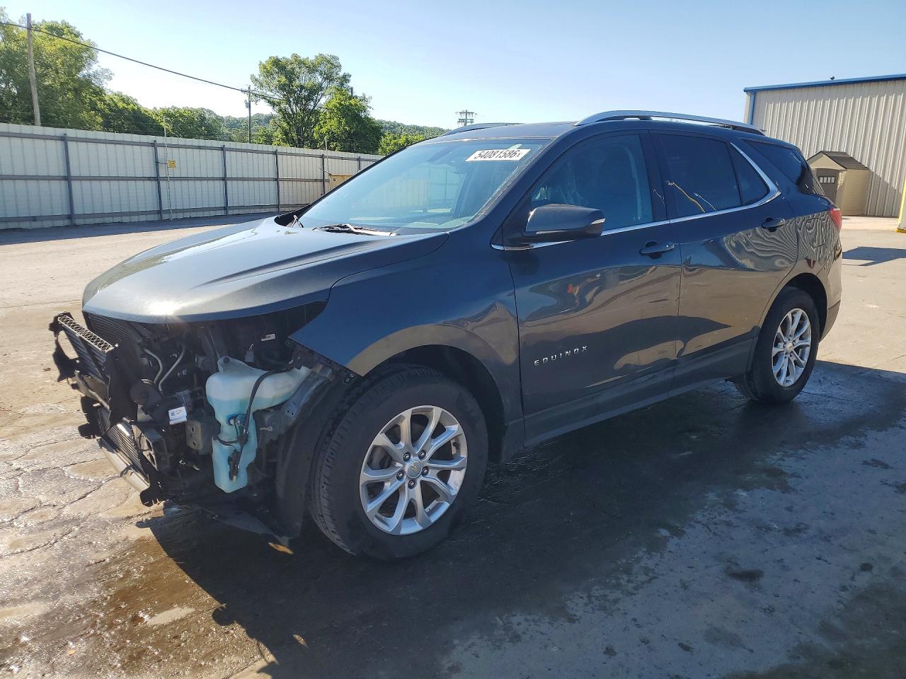 Salvage Chevrolet Equinox Image