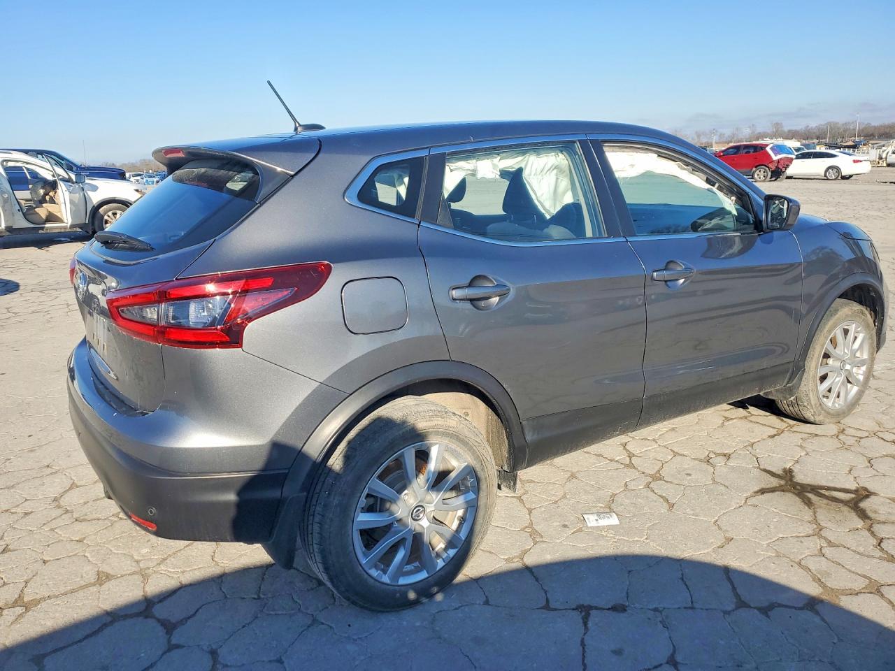 Nissan Rogue S