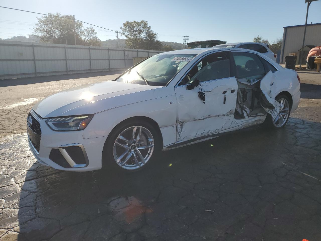 Salvage Audi A4 Image