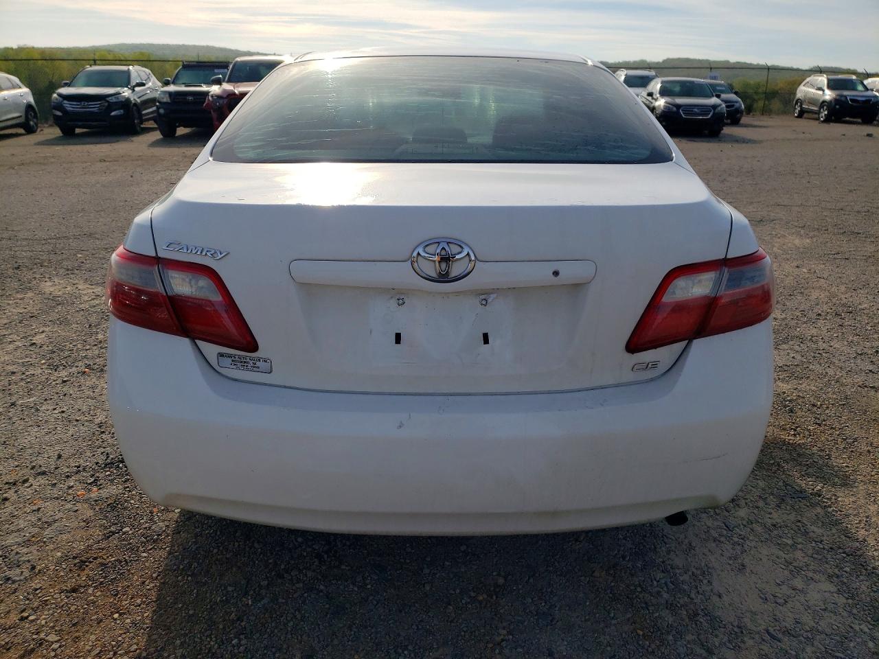 Toyota Camry Ce