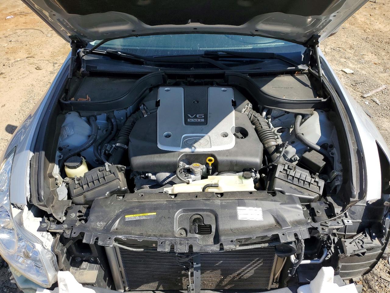 INFINITI G37 Base