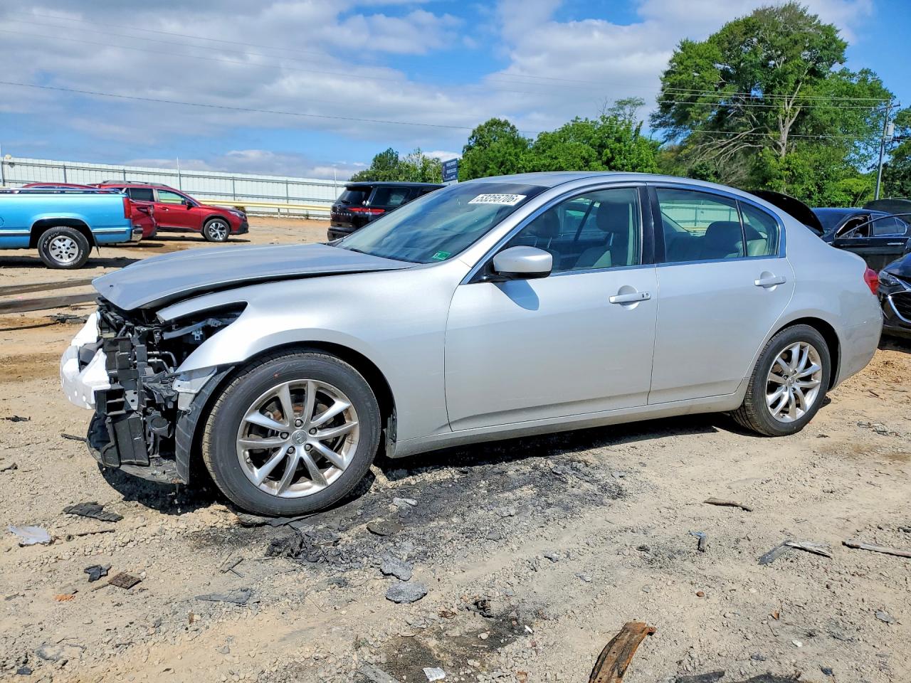 Salvage INFINITI G37 Image