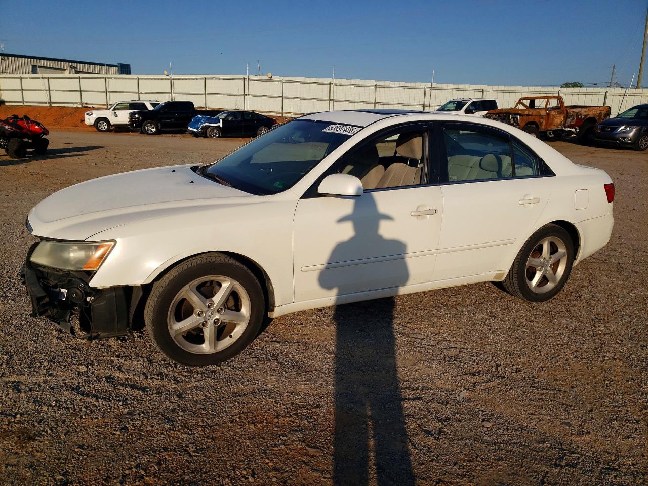 Salvage Hyundai SONATA Image