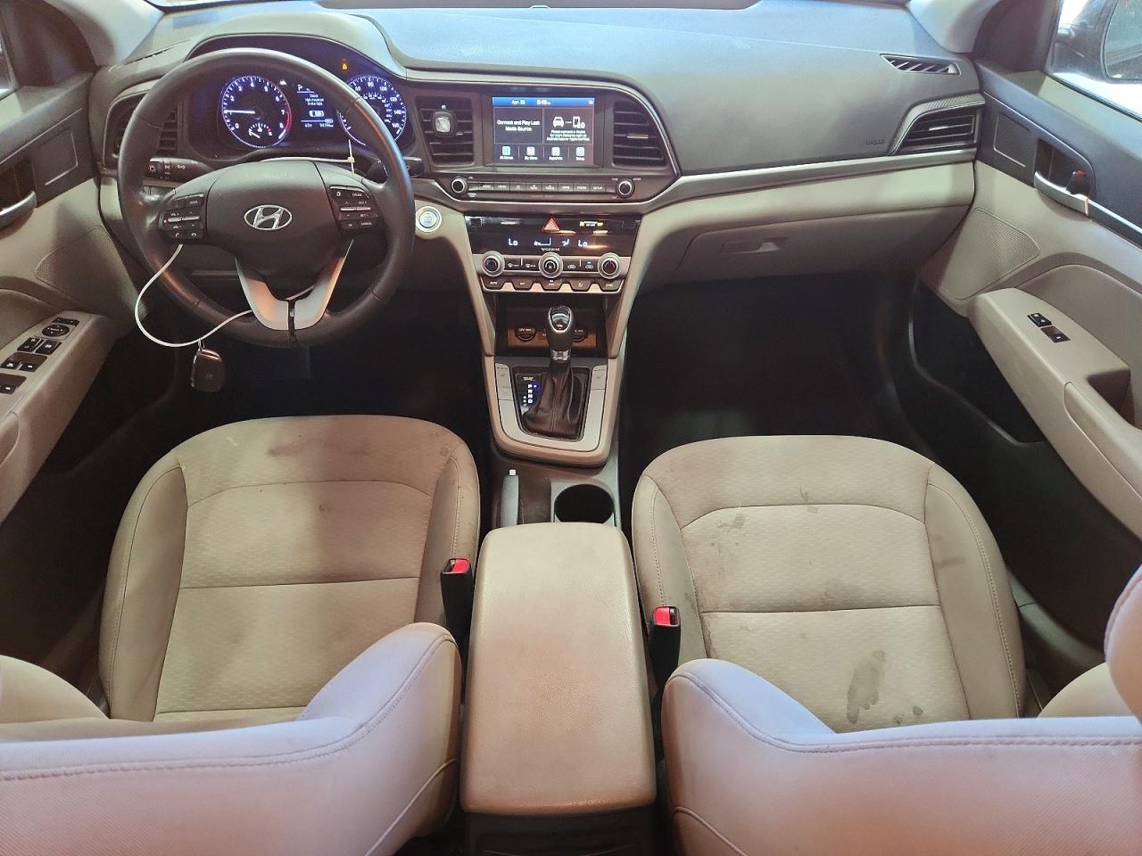 Hyundai ELANTRA Value Edition