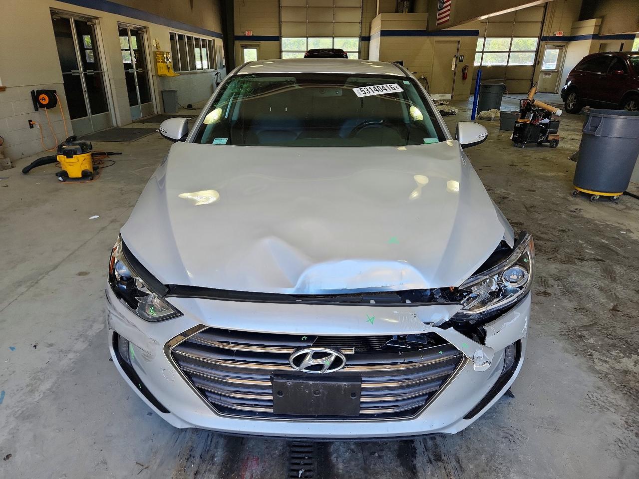 Hyundai ELANTRA Limited