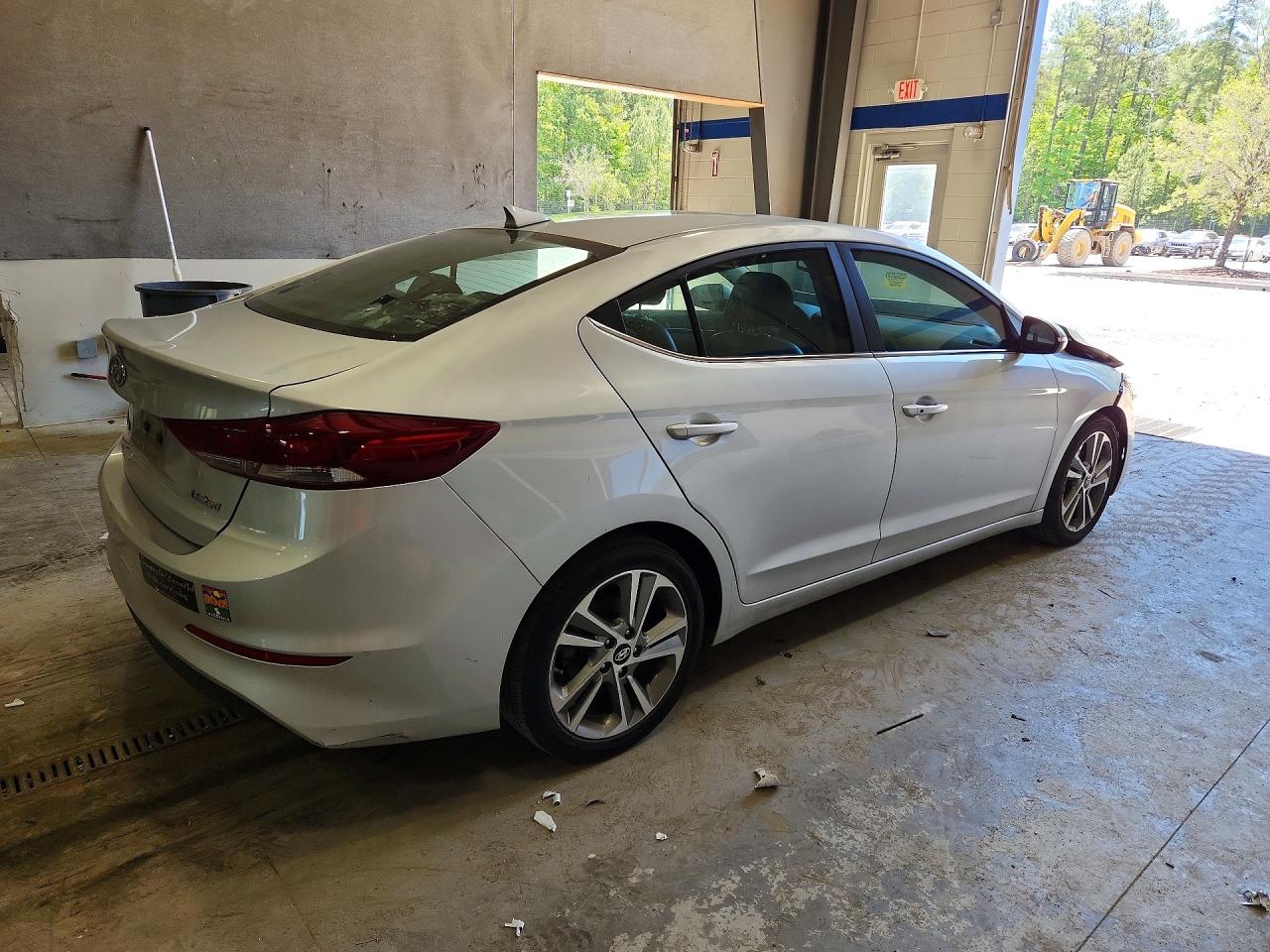 Hyundai ELANTRA Limited