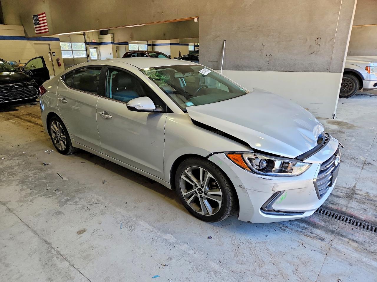 Hyundai ELANTRA Limited