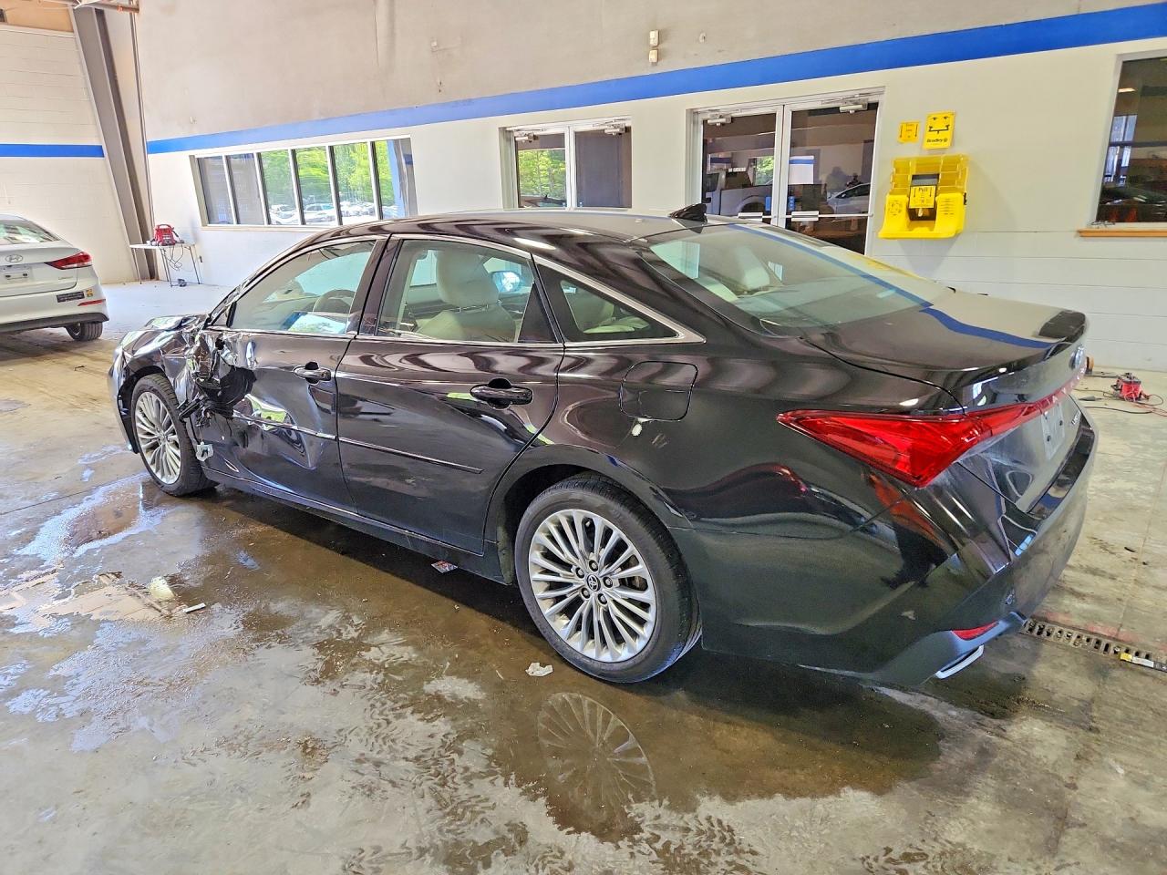 Toyota Avalon Limited