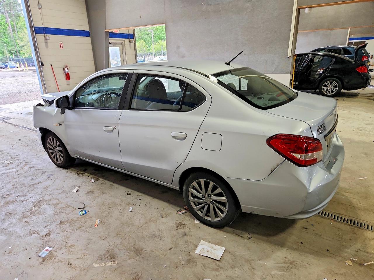 Mitsubishi Mirage G4 Es