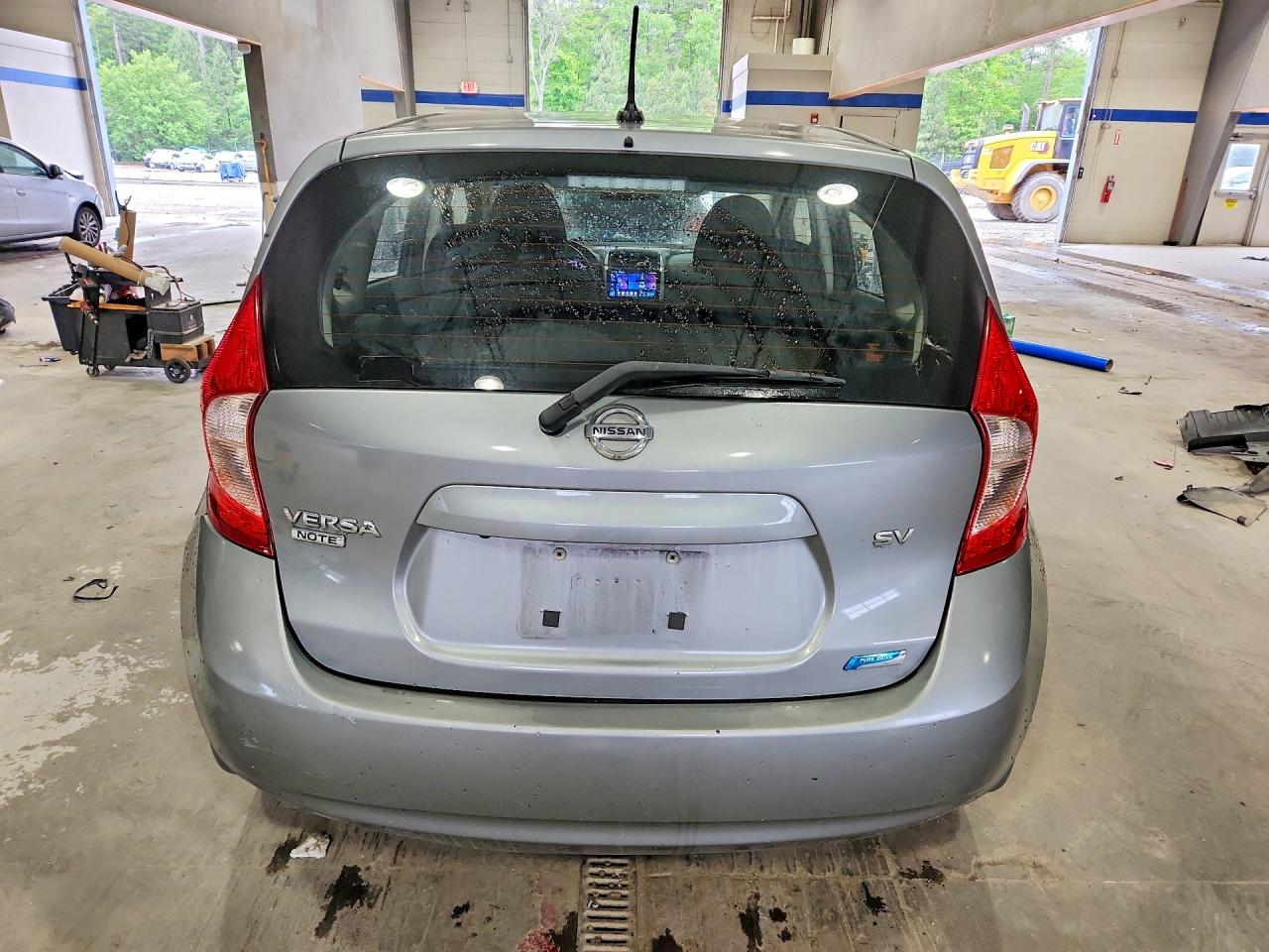 Nissan Versa Sv