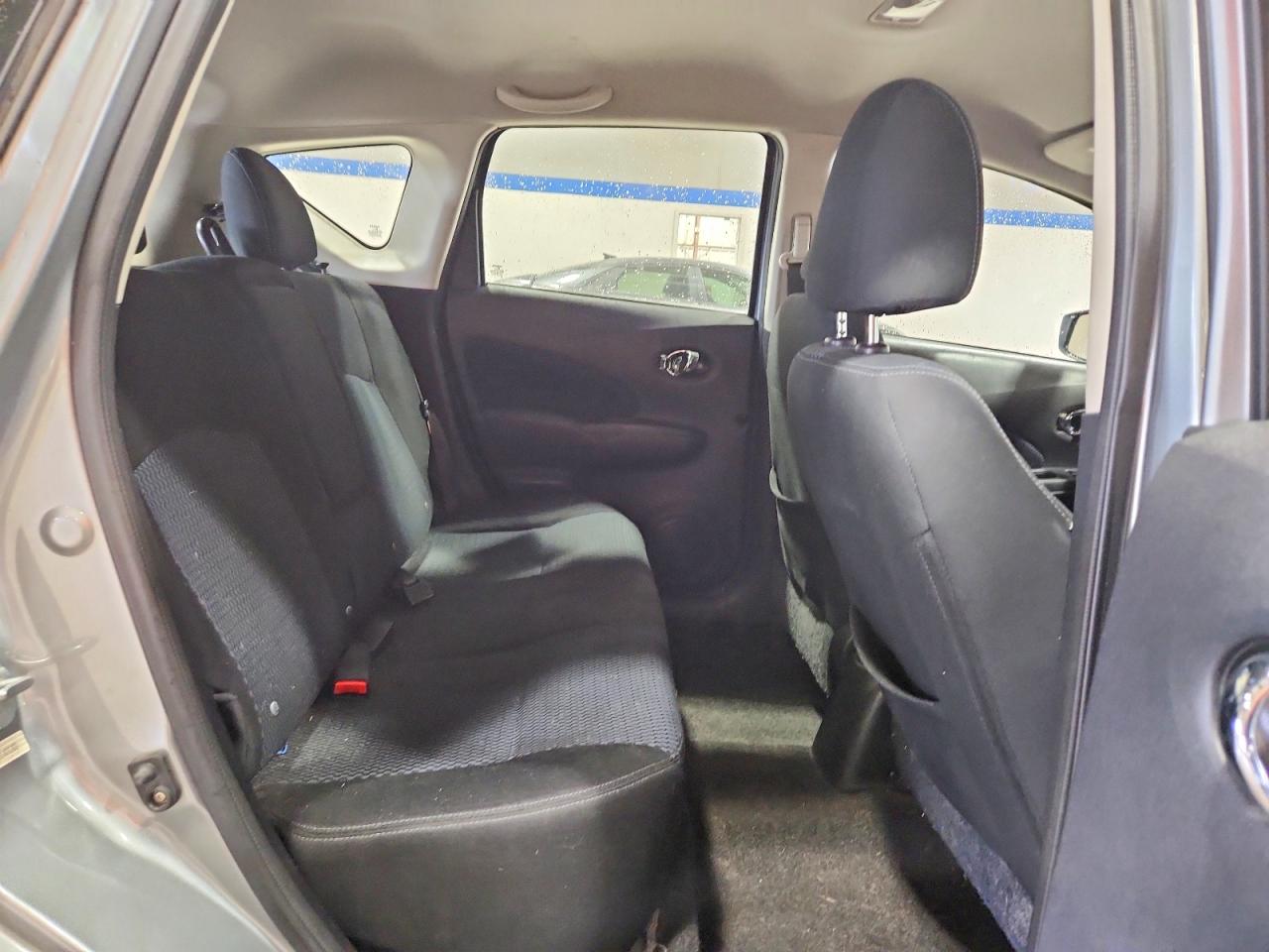 Nissan Versa Sv