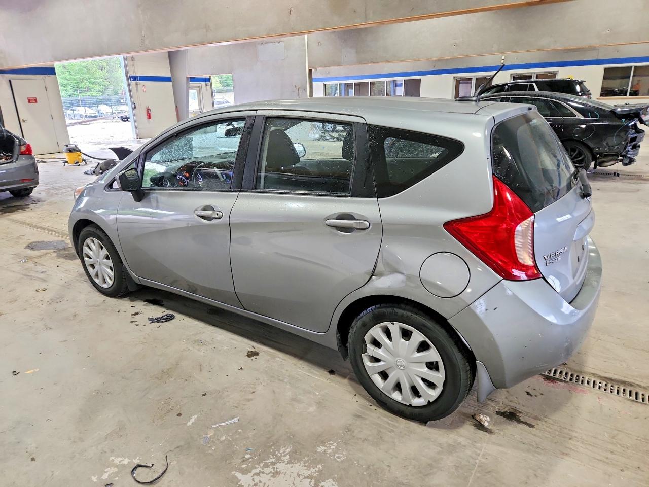 Nissan Versa Sv