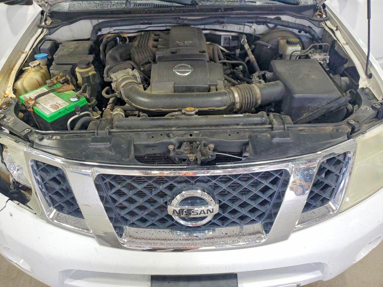 Nissan Pathfinder S