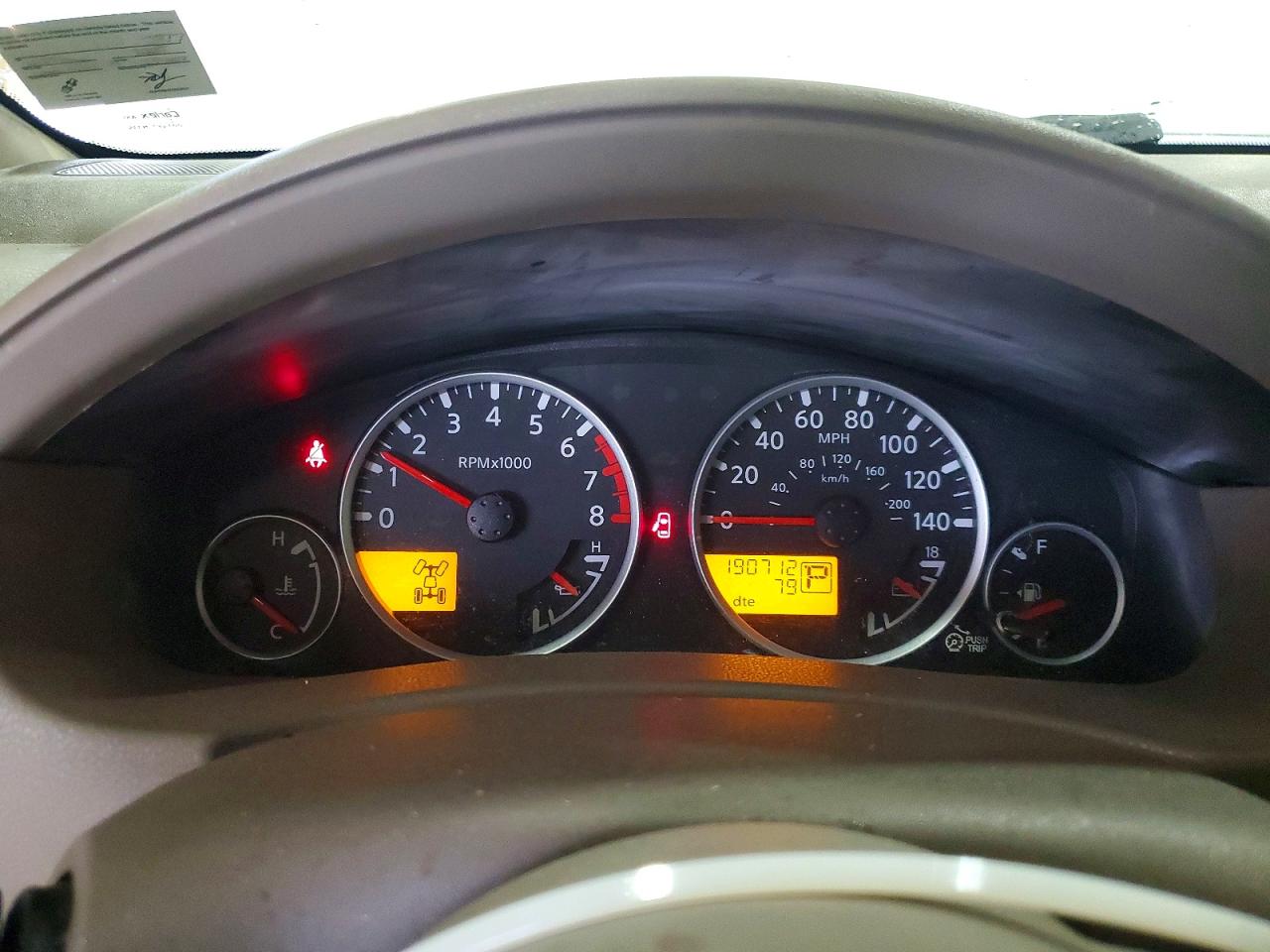 Nissan Pathfinder S