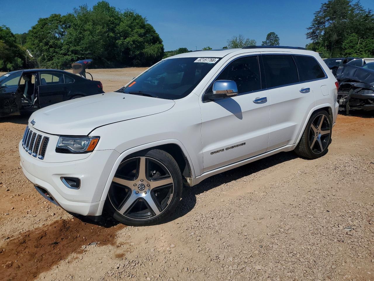Salvage Jeep Grand Cherokee Image