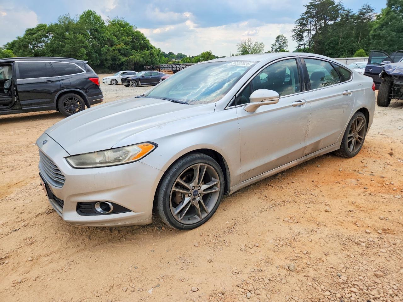 Salvage Ford Fusion Image