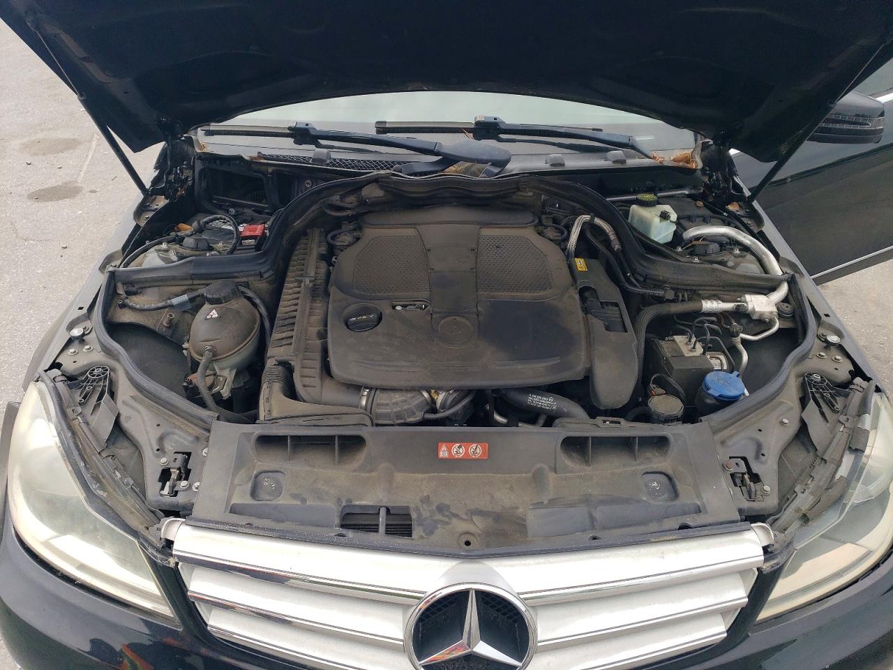 Mercedes-Benz C-Class 350