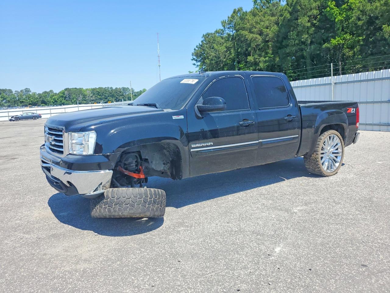 Salvage GMC Sierra Image