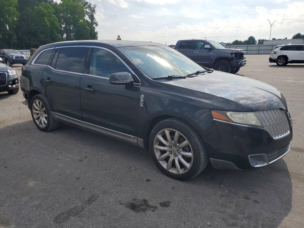 Lincoln MKT