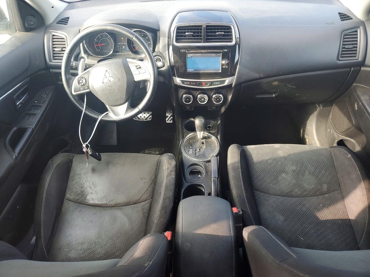 Mitsubishi Outlander Se