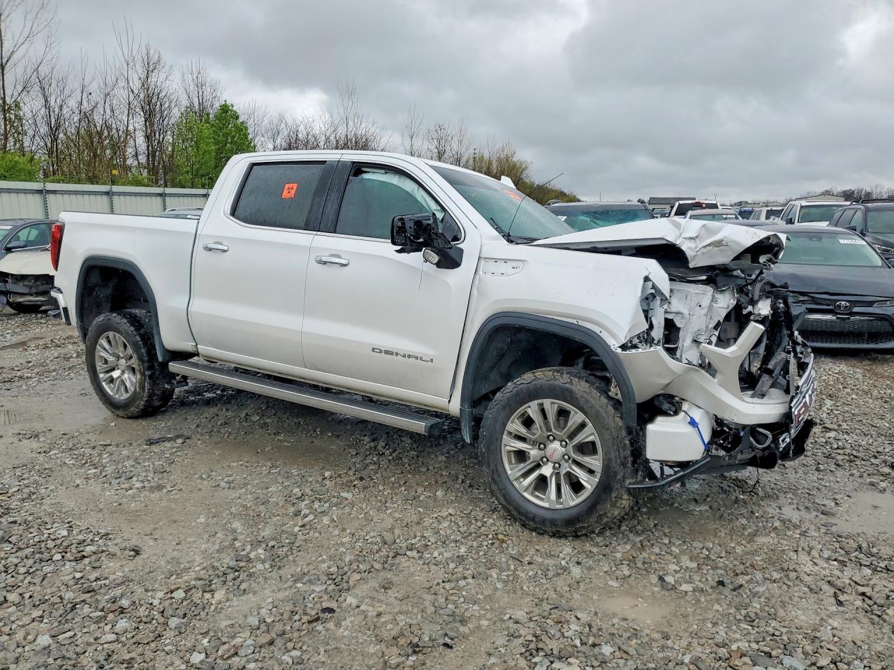 GMC Sierra K1500 Denali