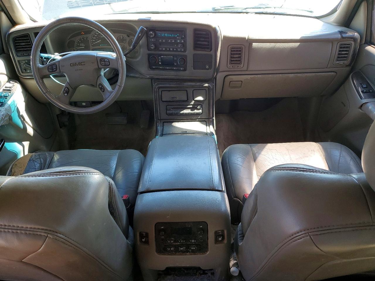 GMC Yukon Denali