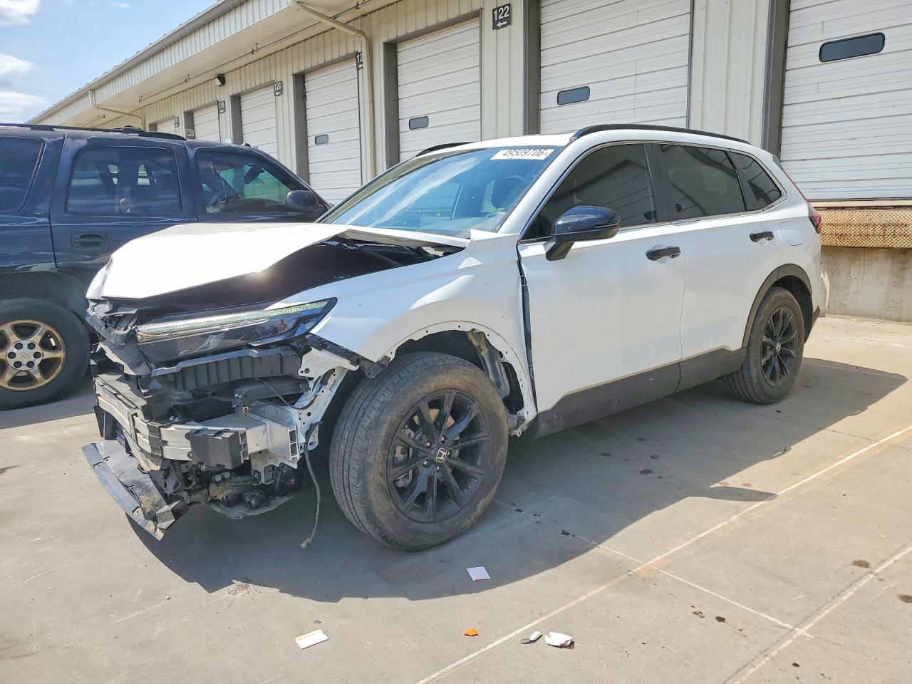 Salvage Honda Cr v Image