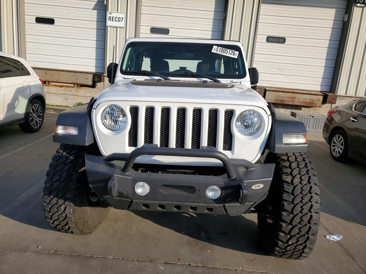 Jeep Wrangler Sport
