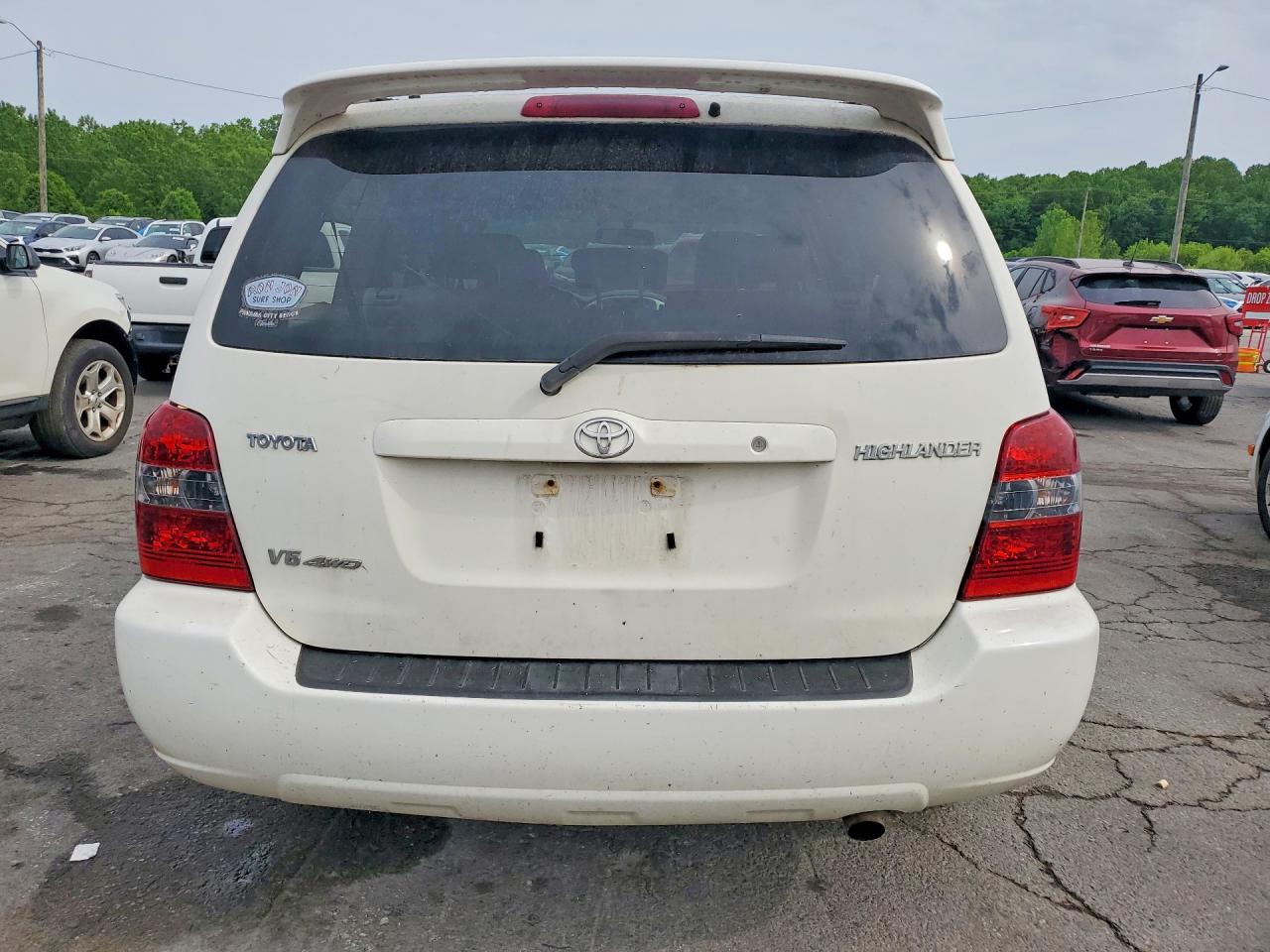 Toyota Highlander Base