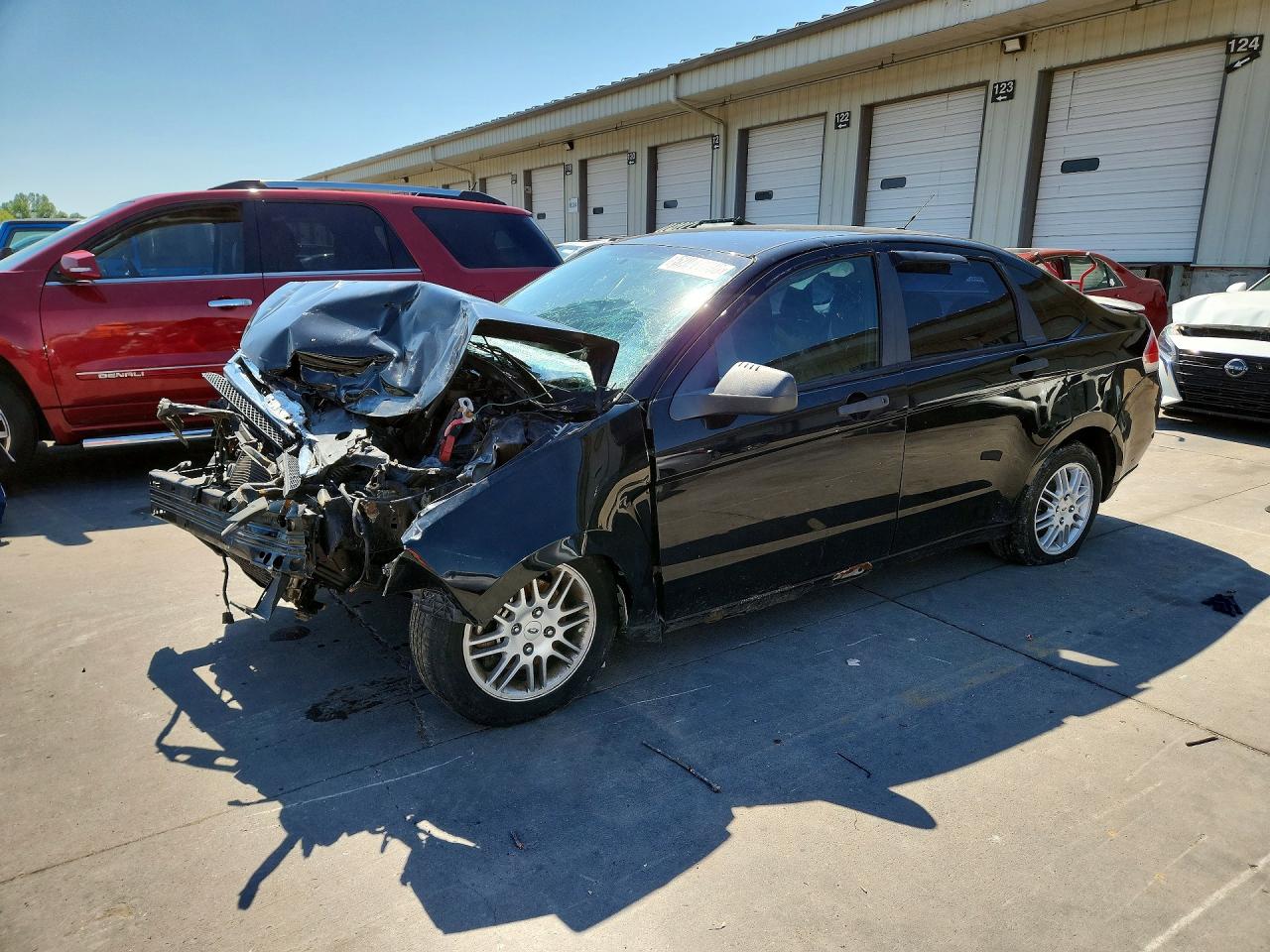 Salvage Ford Focus Image