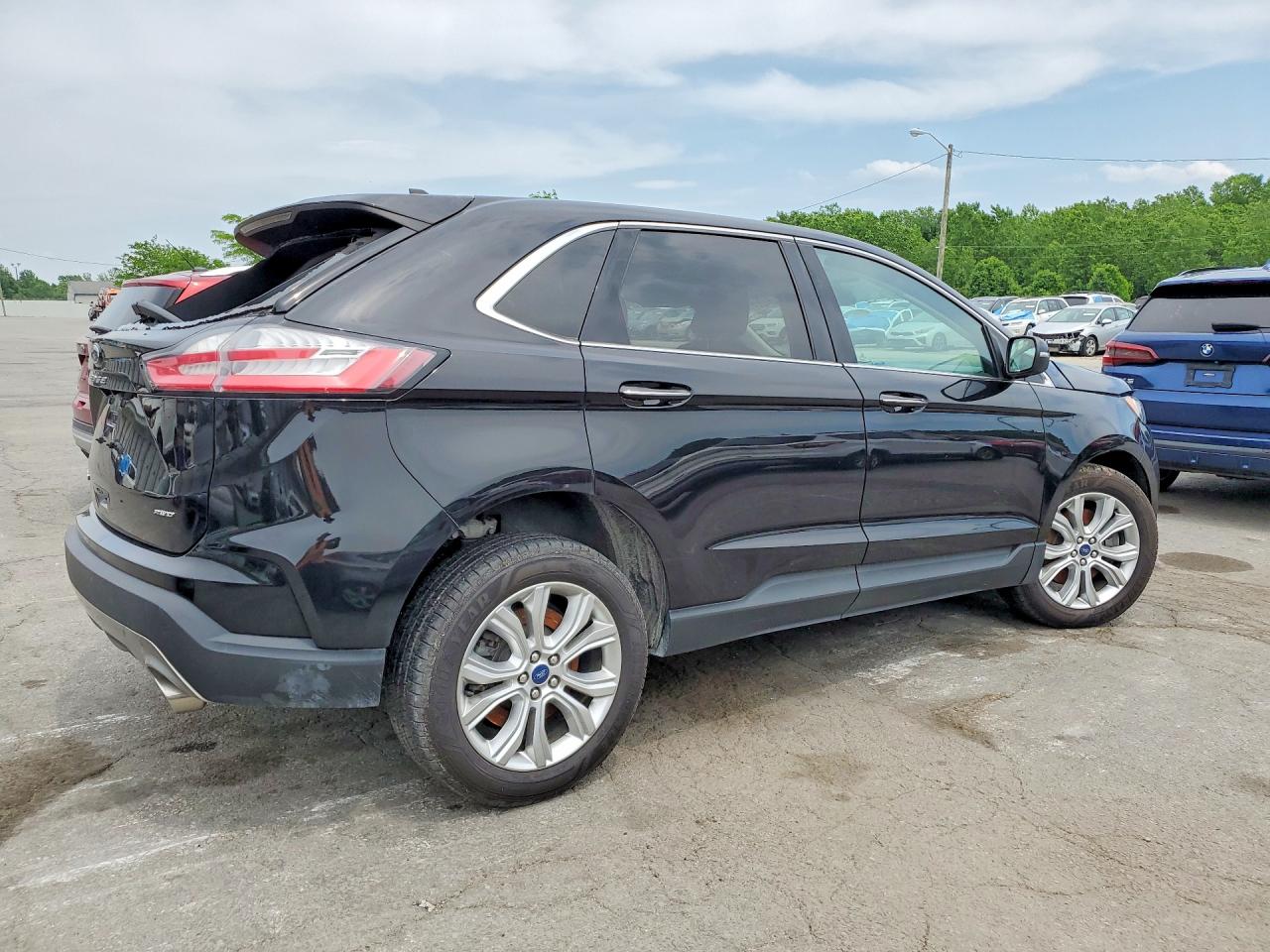 Ford Edge Titanium