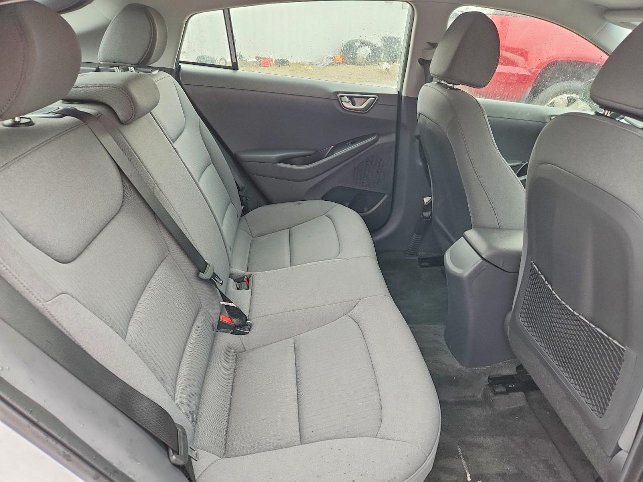 Hyundai Ioniq Blue