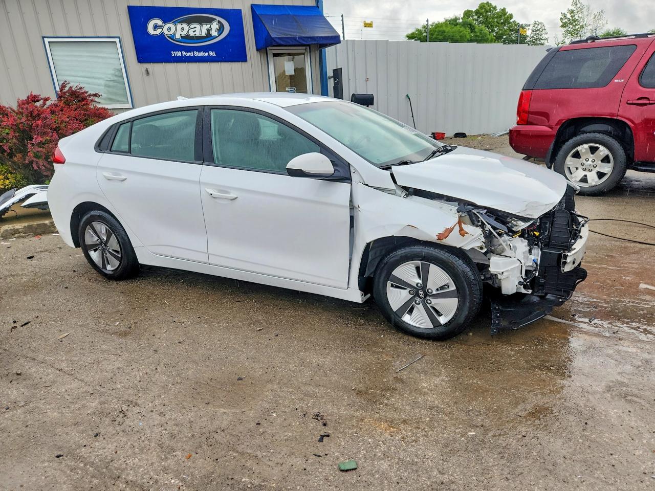 Hyundai Ioniq Blue