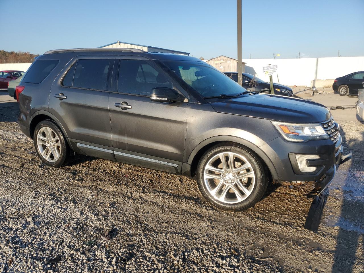 Ford Explorer Xlt