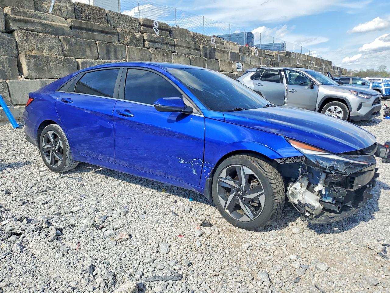 Hyundai ELANTRA Limited