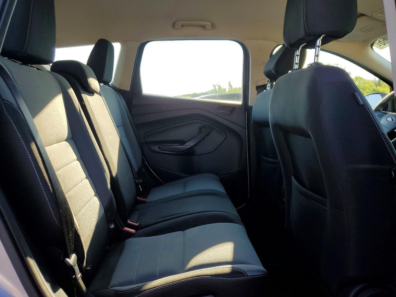 Ford Escape S