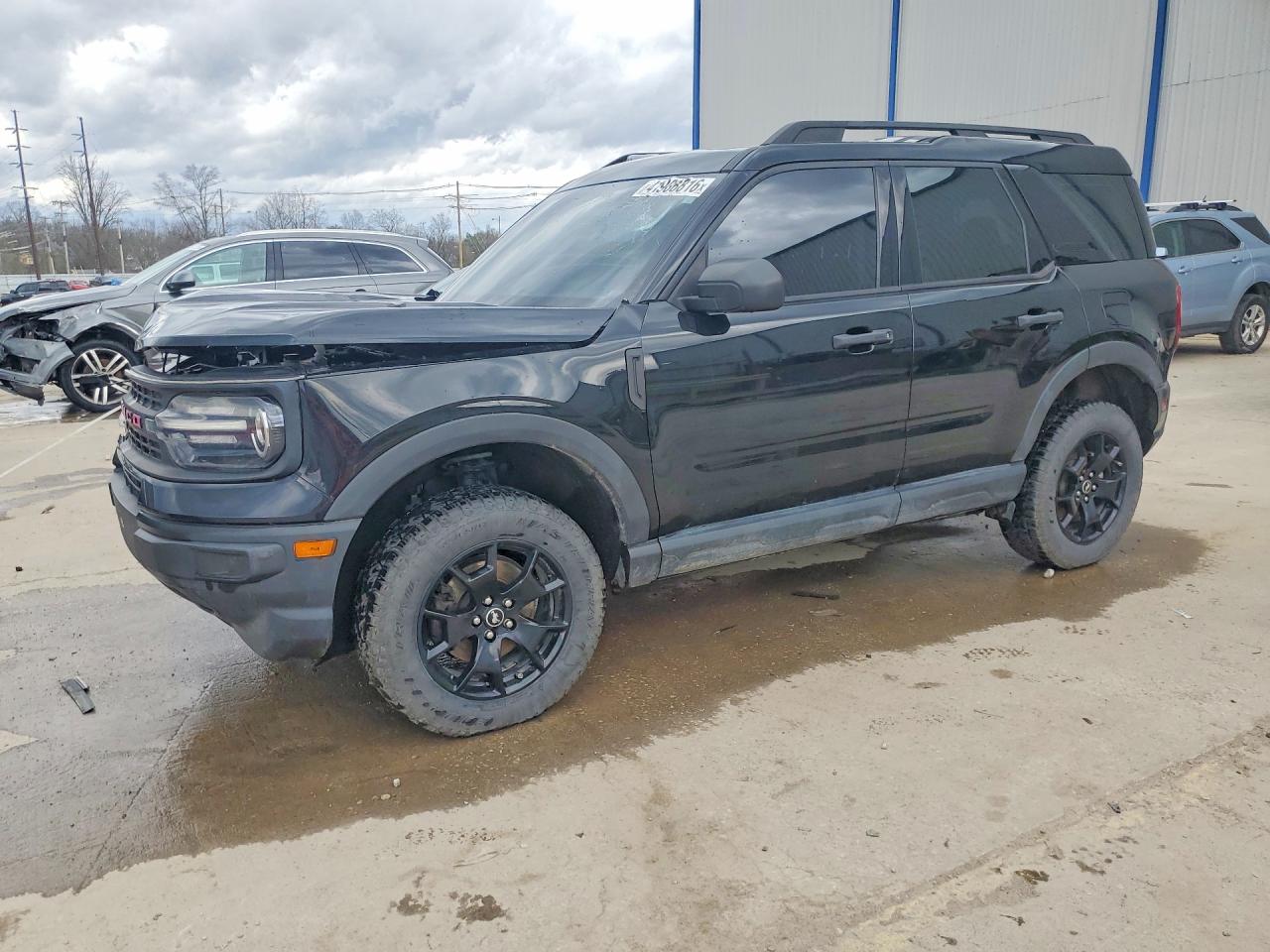 Salvage Ford Bronco Image