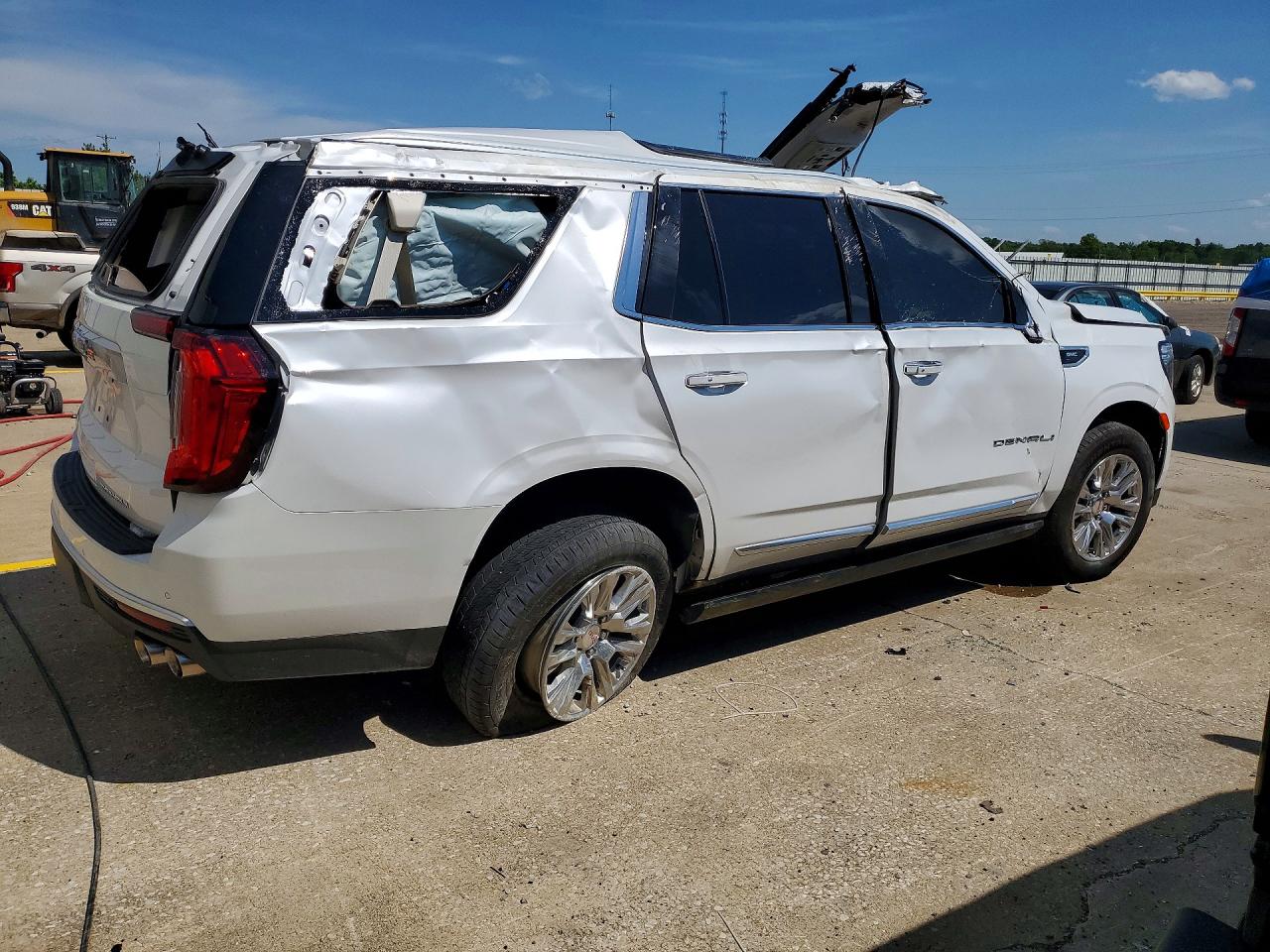 GMC Yukon Denali