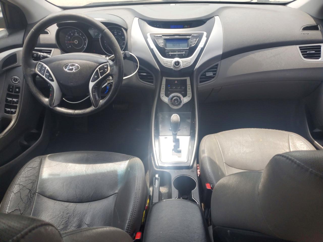 Hyundai ELANTRA Limited