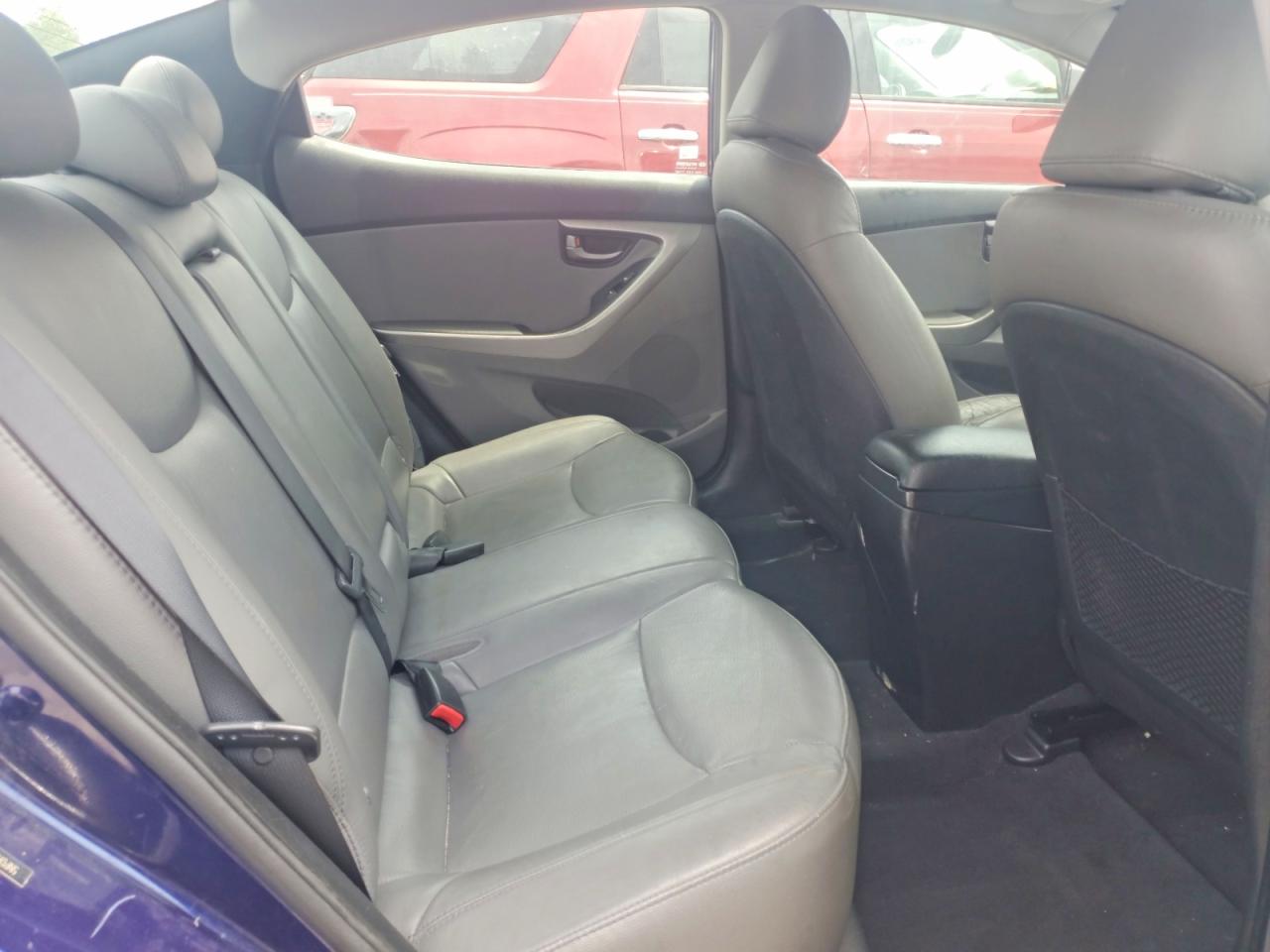Hyundai ELANTRA Limited
