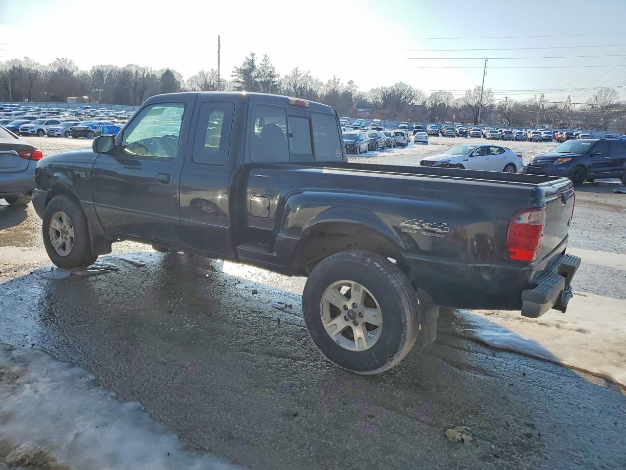 Ford Ranger Super Cab