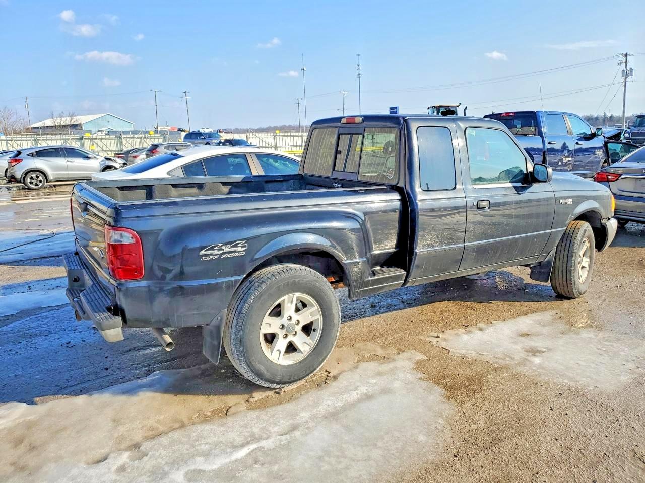 Ford Ranger Super Cab