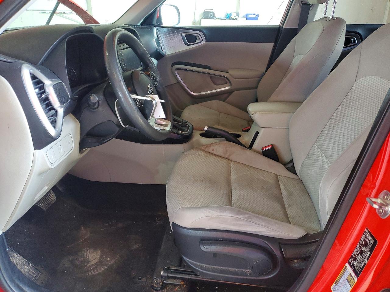 Kia Soul Lx