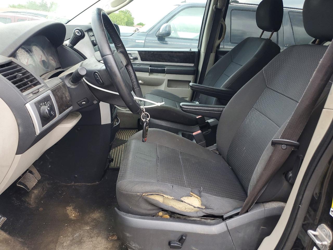 Dodge Caravan Sxt