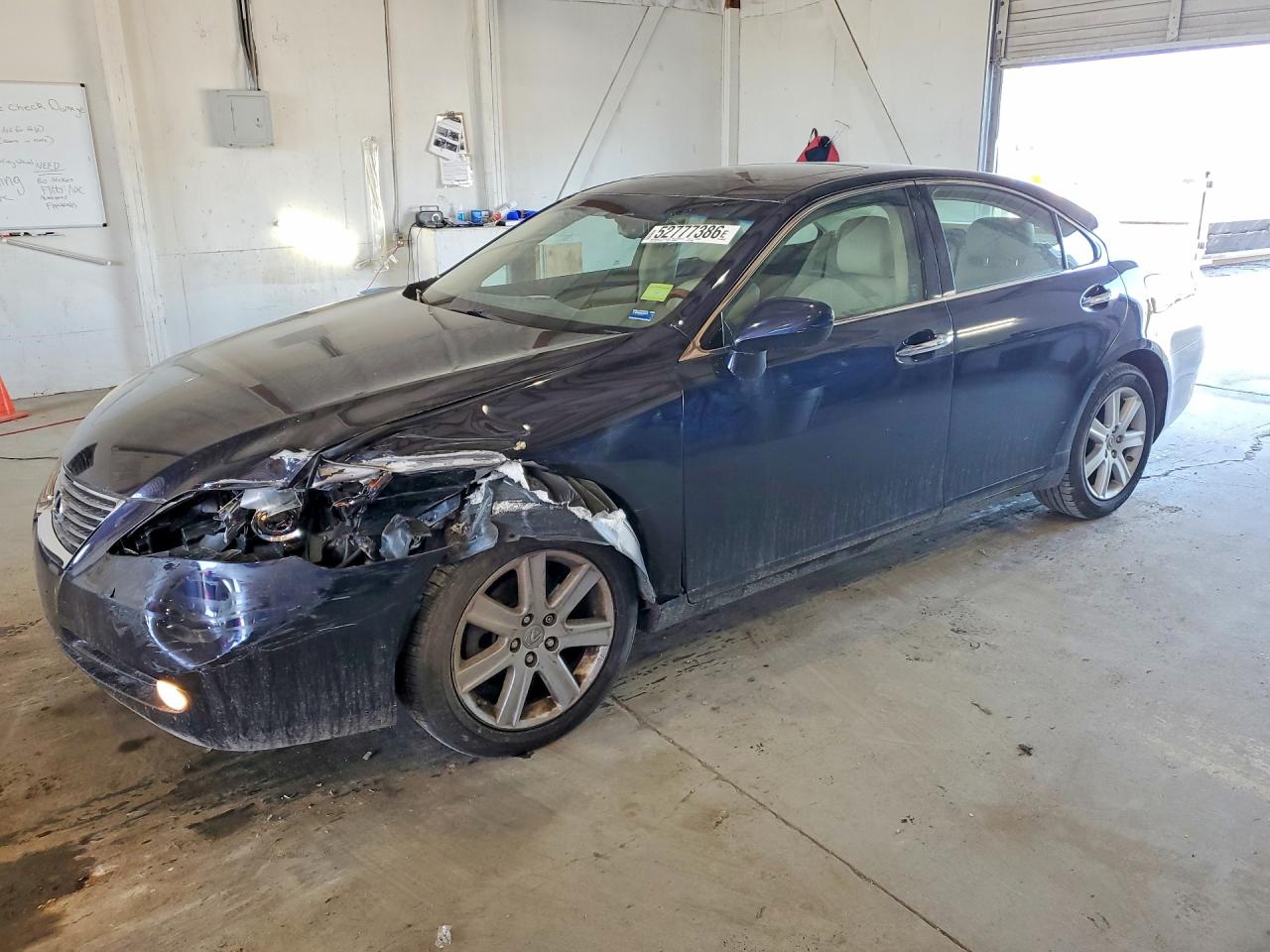 Salvage Lexus Es Image