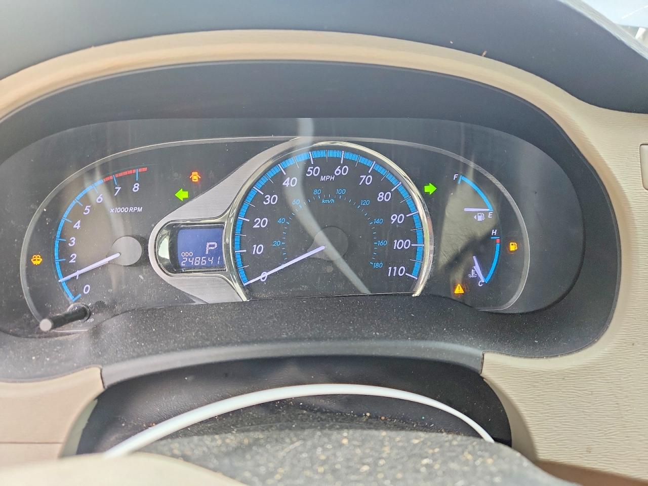 Toyota Sienna Xle 8-passenger