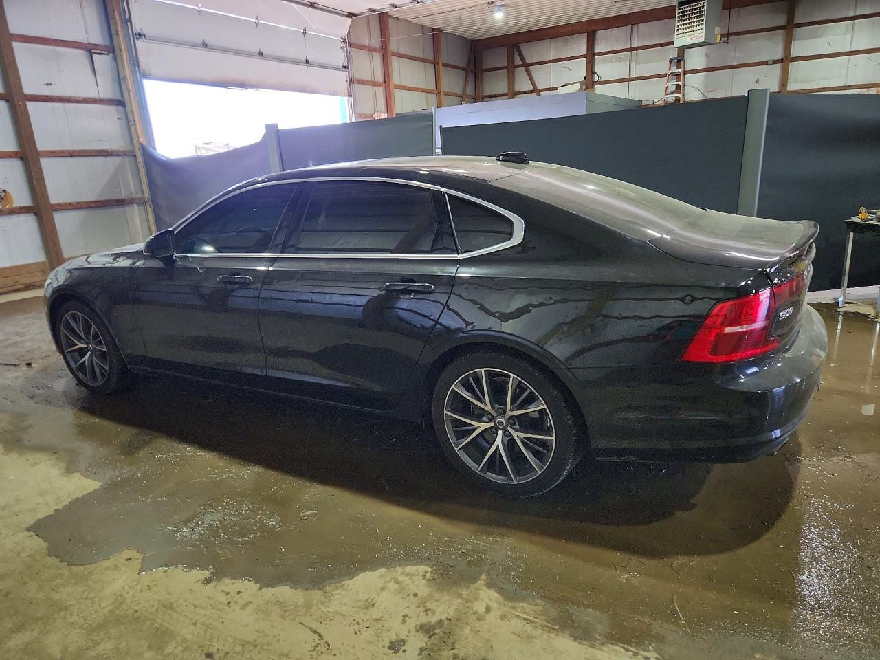 Volvo S90 T5 Momentum