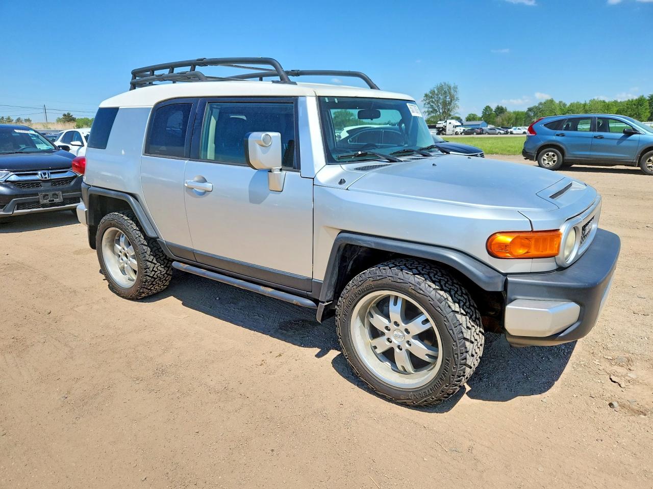 Toyota FJ Cruiser Base