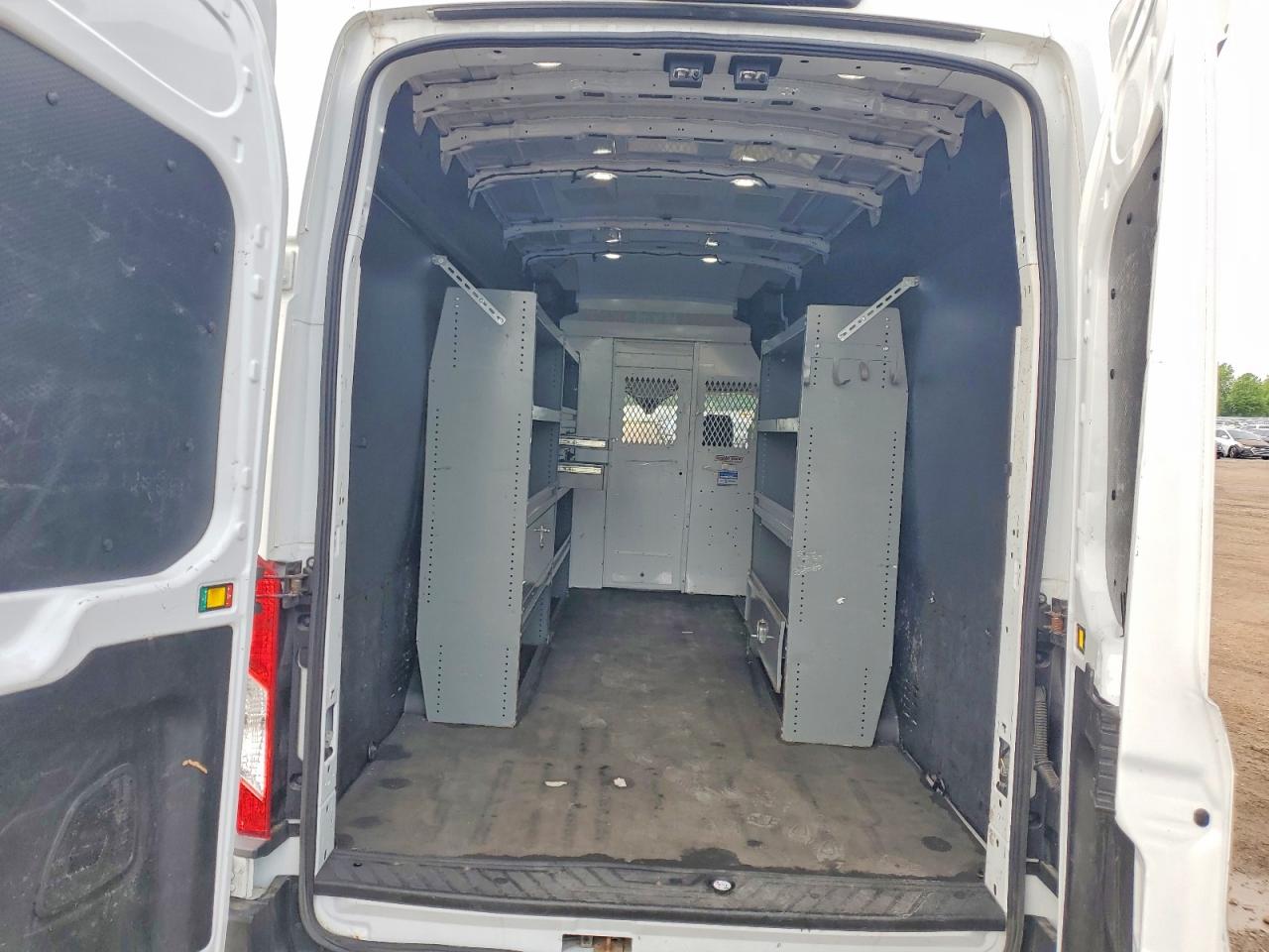 Ford Transit T-250