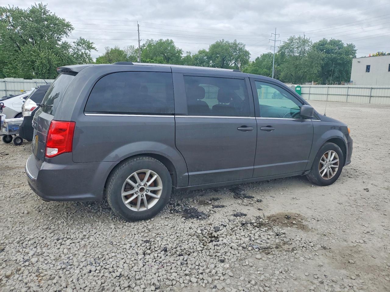 Dodge Caravan Sxt